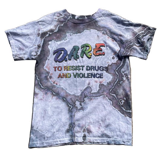 90s DARE T 18.5”x26”